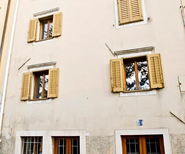 Apartament La Donota *